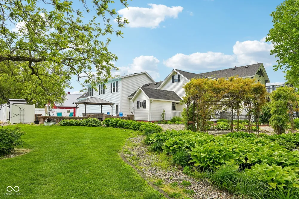 211 Whiteland Road Whiteland, IN 46184