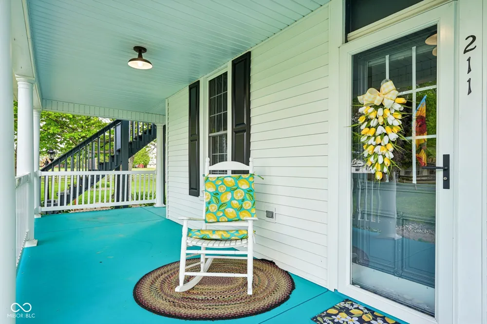 211 Whiteland Road Whiteland, IN 46184