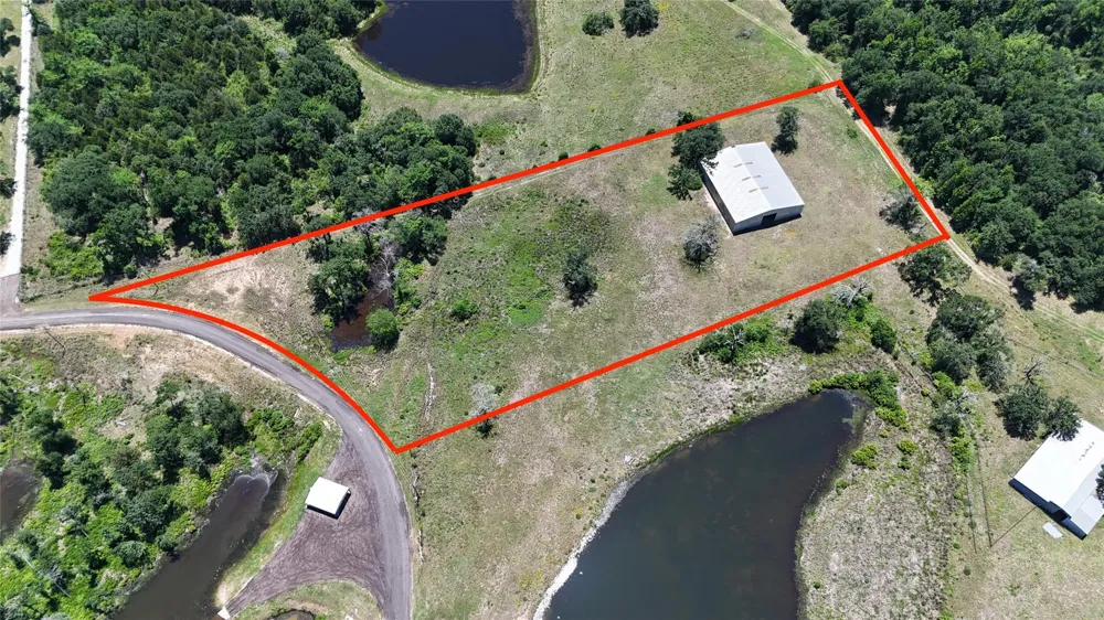 3803 Pr 4100 Marquez, TX 77865