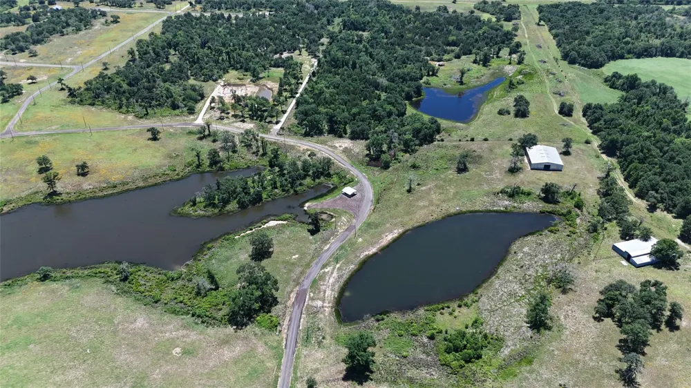 3803 Pr 4100 Marquez, TX 77865