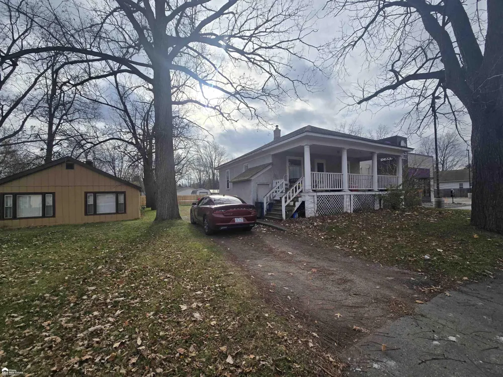 258 E State Road Montrose City, MI 48457