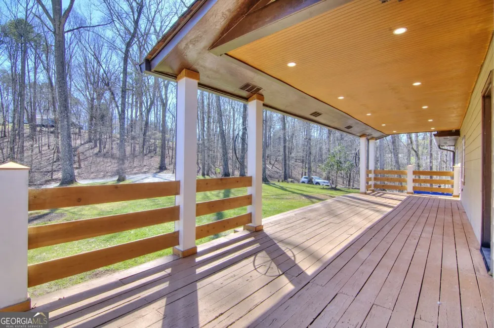 66 Cosmo PL Dahlonega, GA 30533