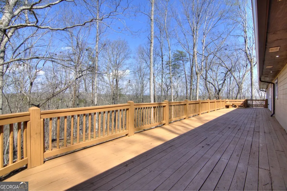 66 Cosmo PL Dahlonega, GA 30533