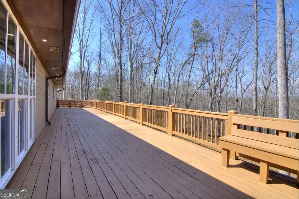 66 Cosmo PL Dahlonega, GA 30533