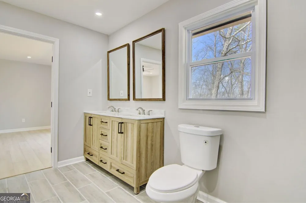 66 Cosmo PL Dahlonega, GA 30533