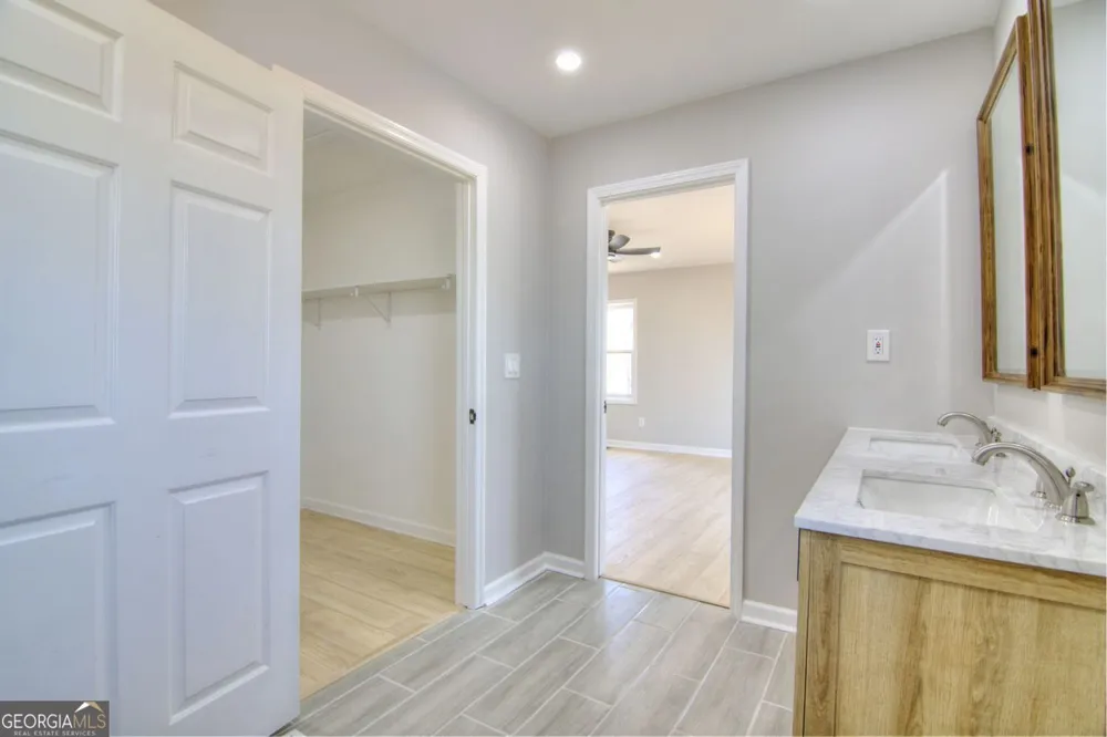 66 Cosmo PL Dahlonega, GA 30533