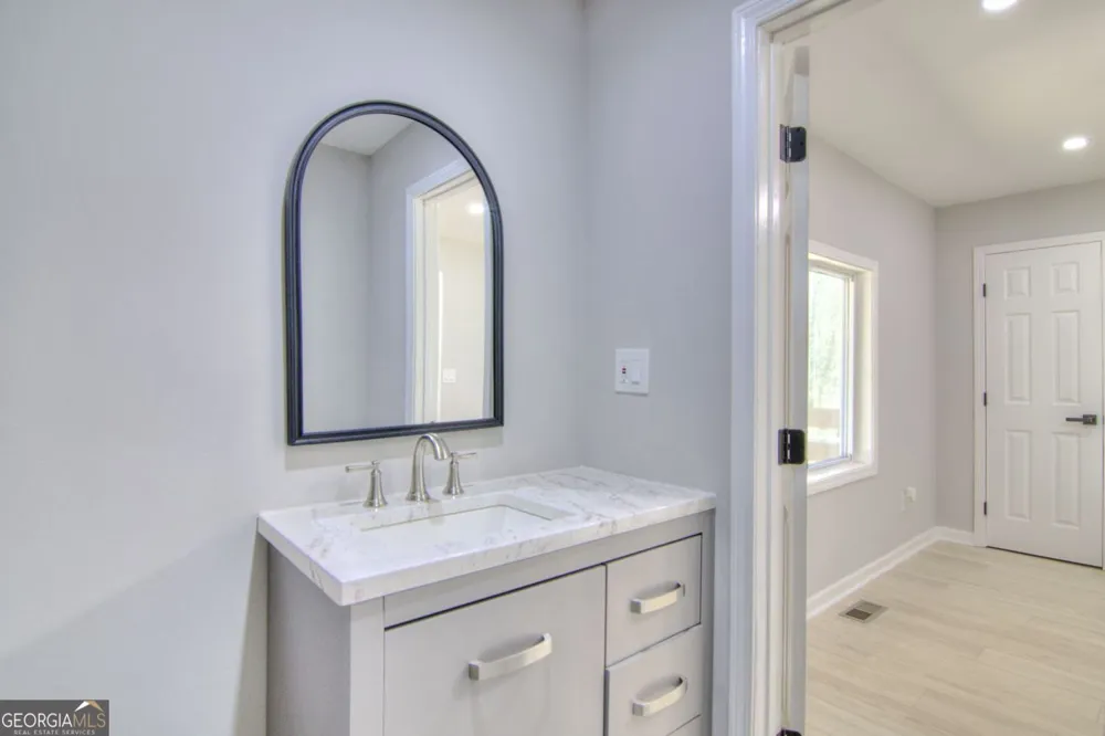66 Cosmo PL Dahlonega, GA 30533