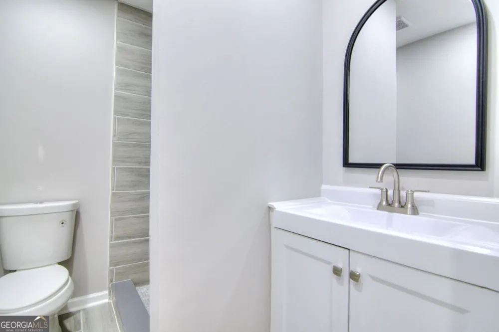 66 Cosmo PL Dahlonega, GA 30533