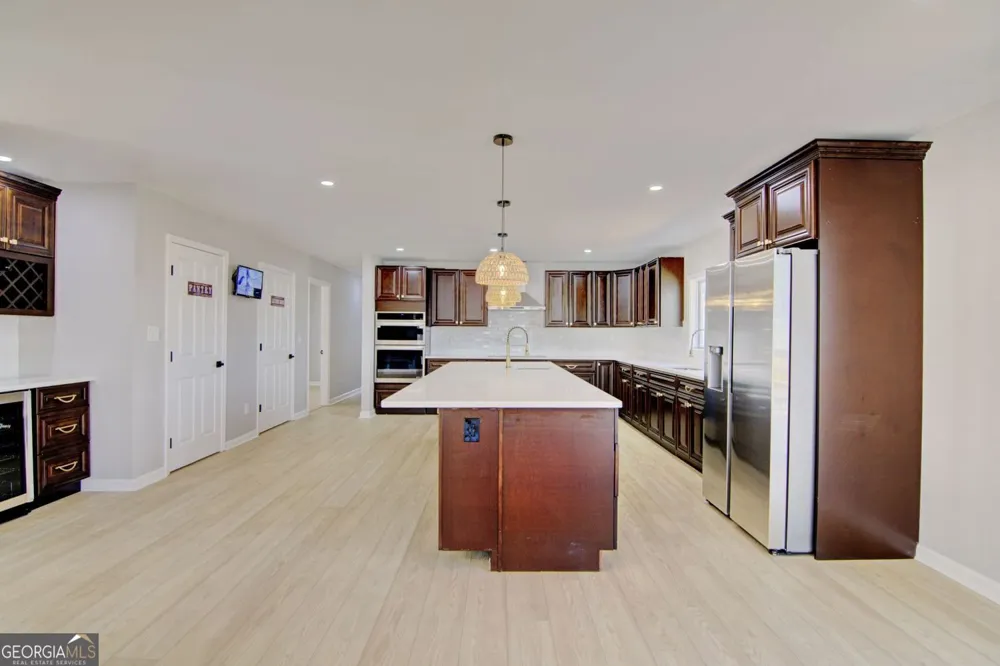 66 Cosmo PL Dahlonega, GA 30533