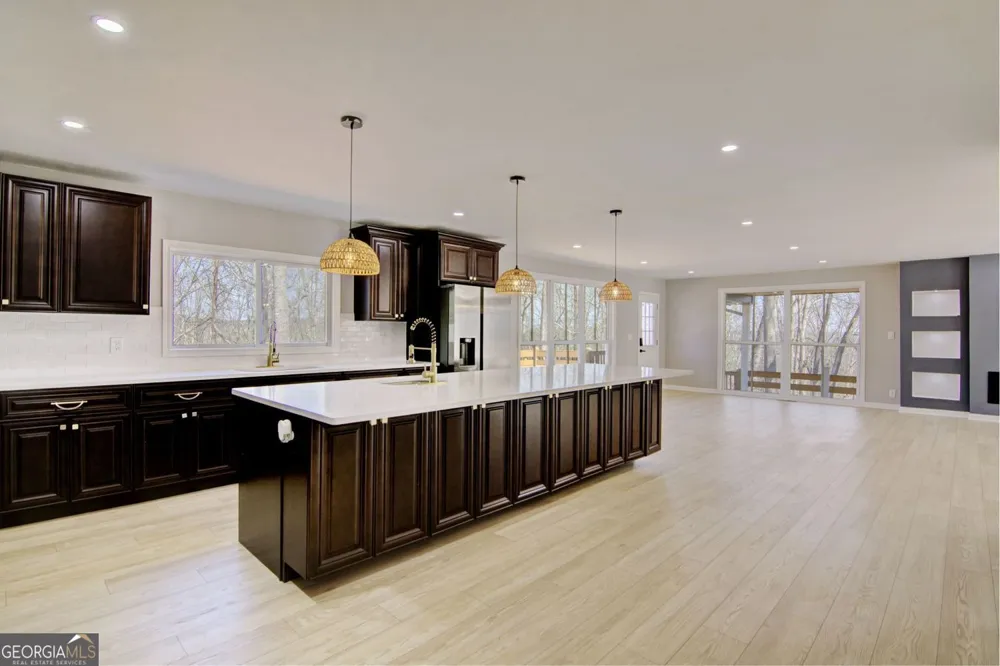 66 Cosmo PL Dahlonega, GA 30533