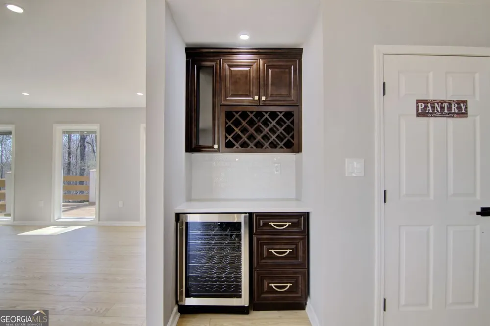 66 Cosmo PL Dahlonega, GA 30533