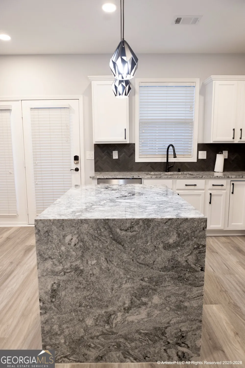 4644 Creekside CV South Fulton, GA 30349