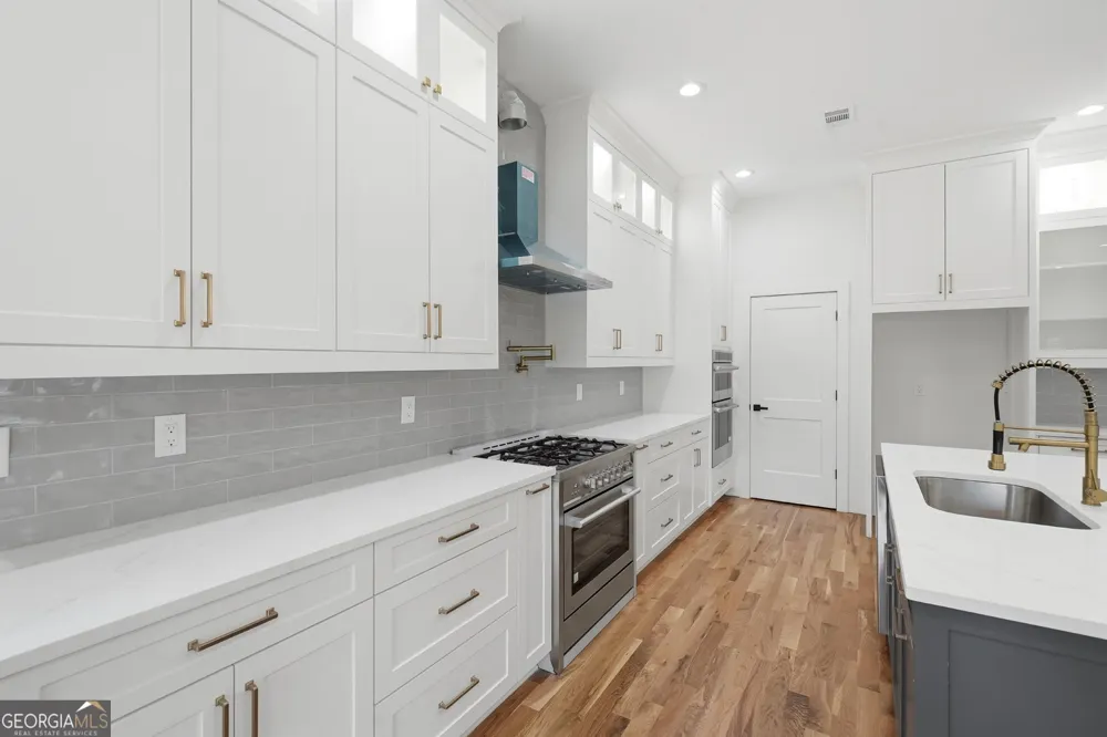 269 Ohm AVE Avondale Estates, GA 30002