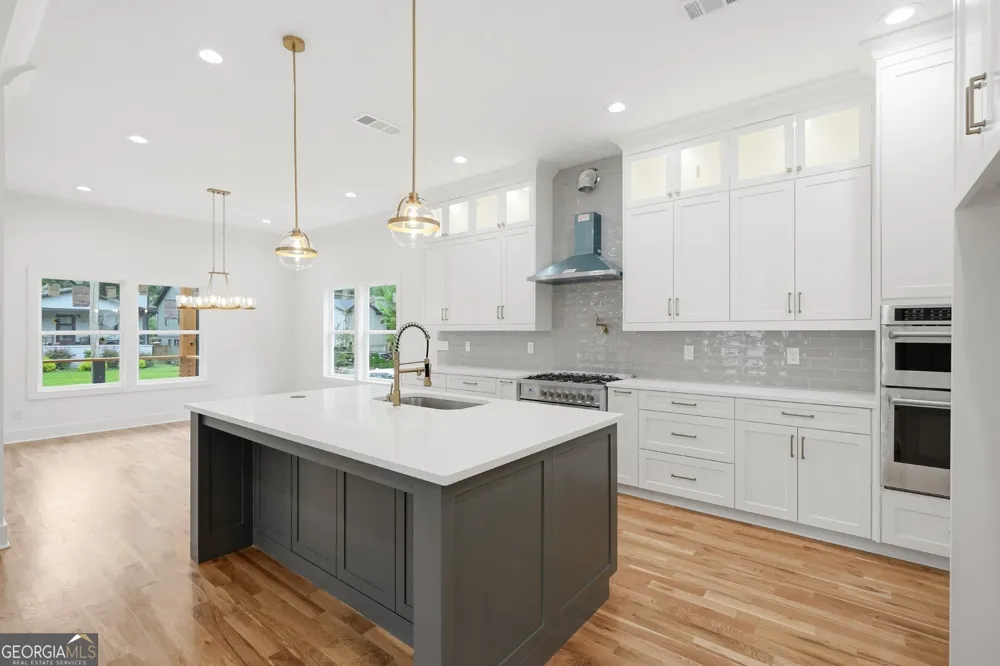 269 Ohm AVE Avondale Estates, GA 30002