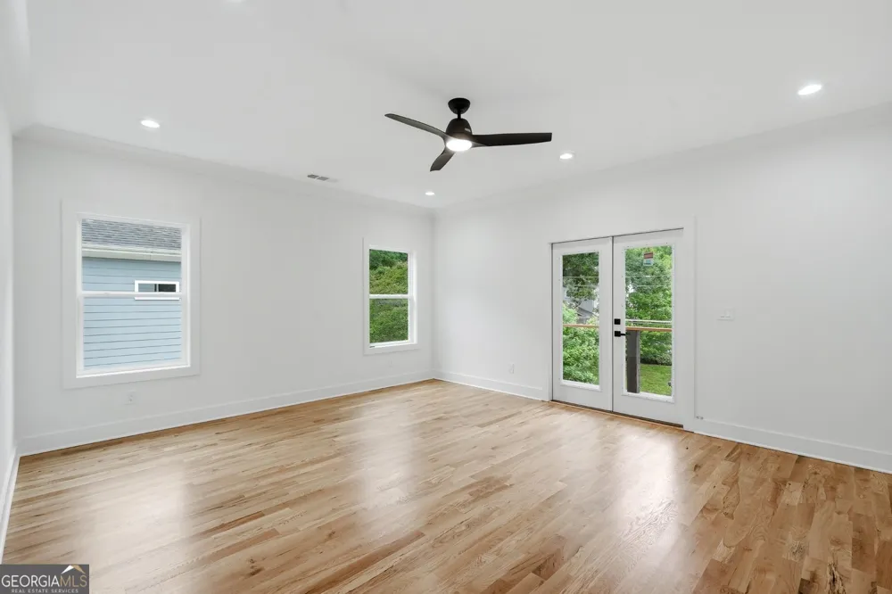 269 Ohm AVE Avondale Estates, GA 30002
