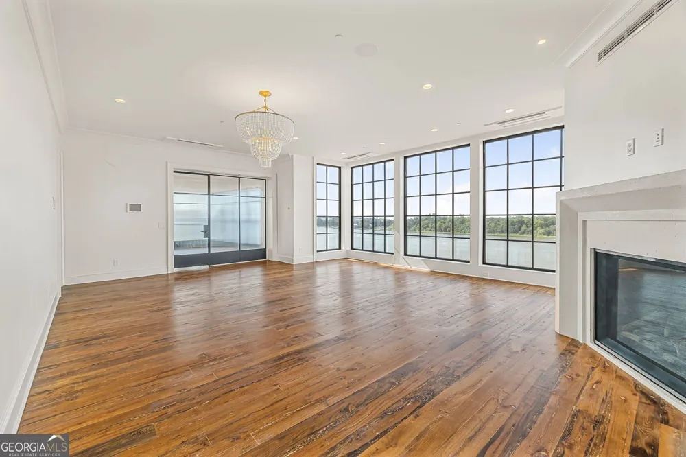 440 Geo Meyer AVE Savannah, GA 31401