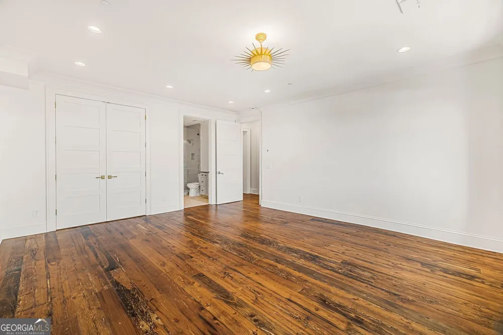440 Geo Meyer AVE Savannah, GA 31401