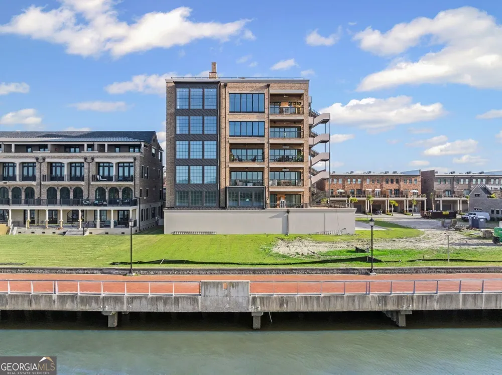 440 Geo Meyer AVE Savannah, GA 31401