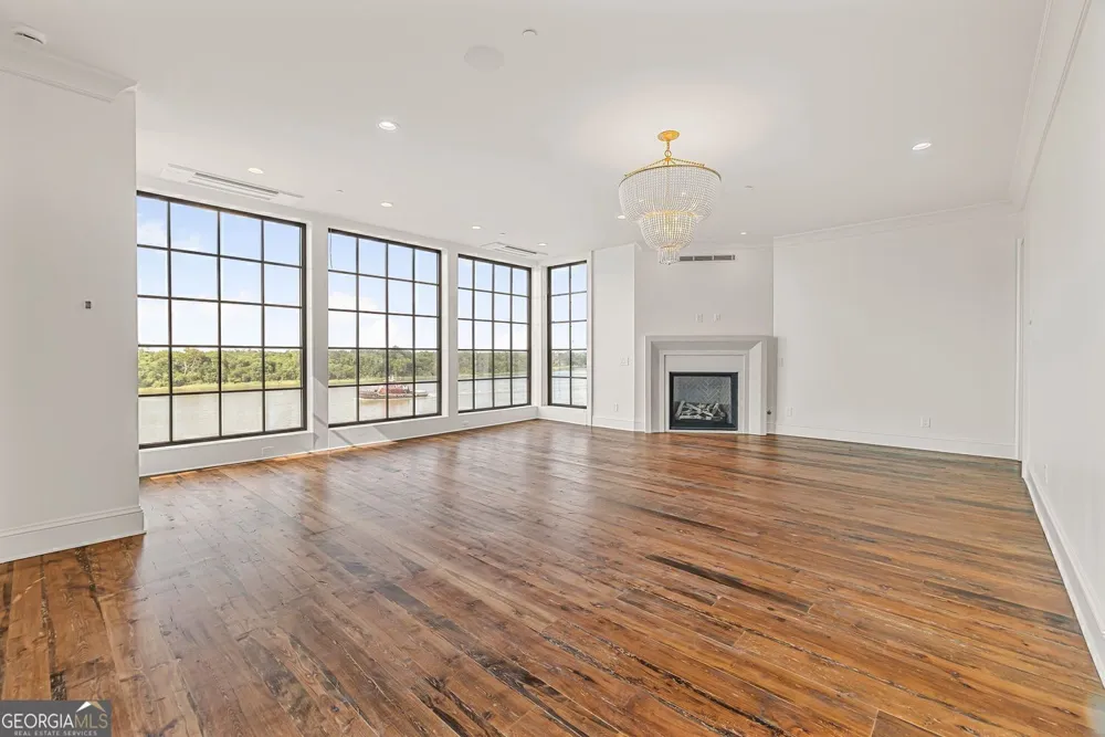 440 Geo Meyer AVE Savannah, GA 31401