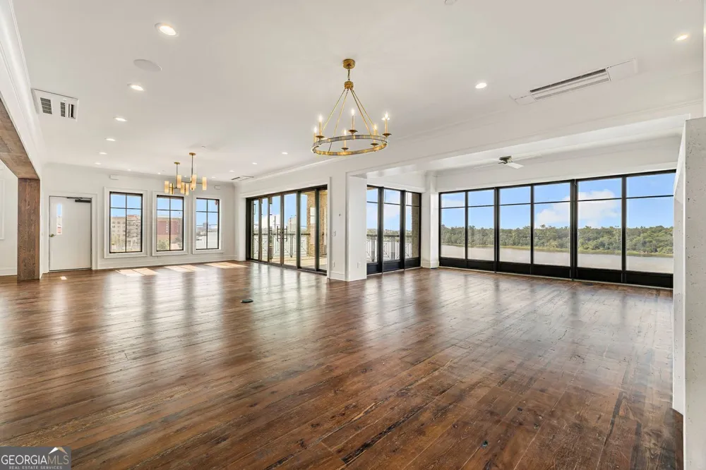 440 Geo Meyer AVE Savannah, GA 31401