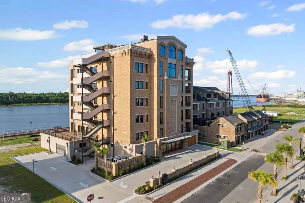 440 Geo Meyer AVE Savannah, GA 31401
