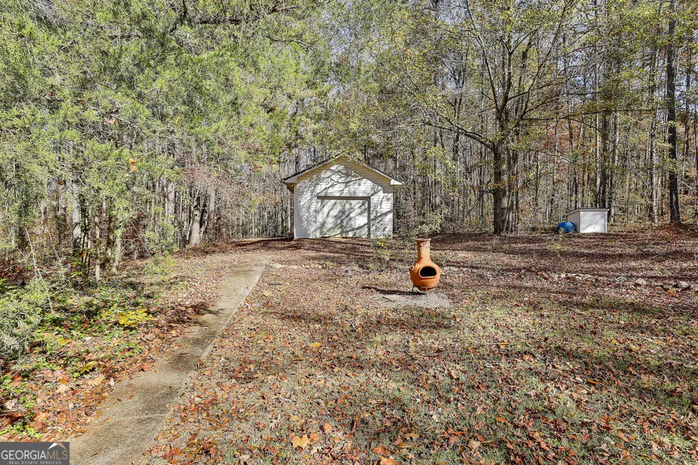 2246 Concord RD Concord, GA 30206