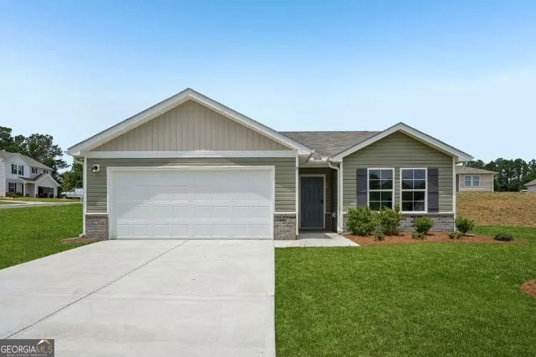 9 Barron CT Chatsworth, GA 30705