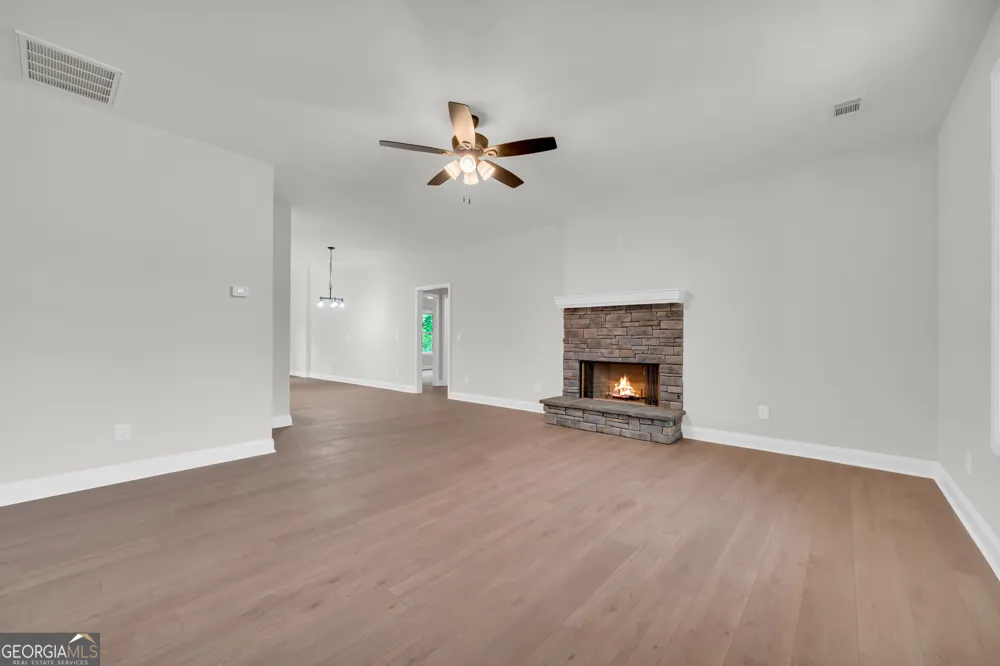 188 Ayers RD Mount Airy, GA 30563