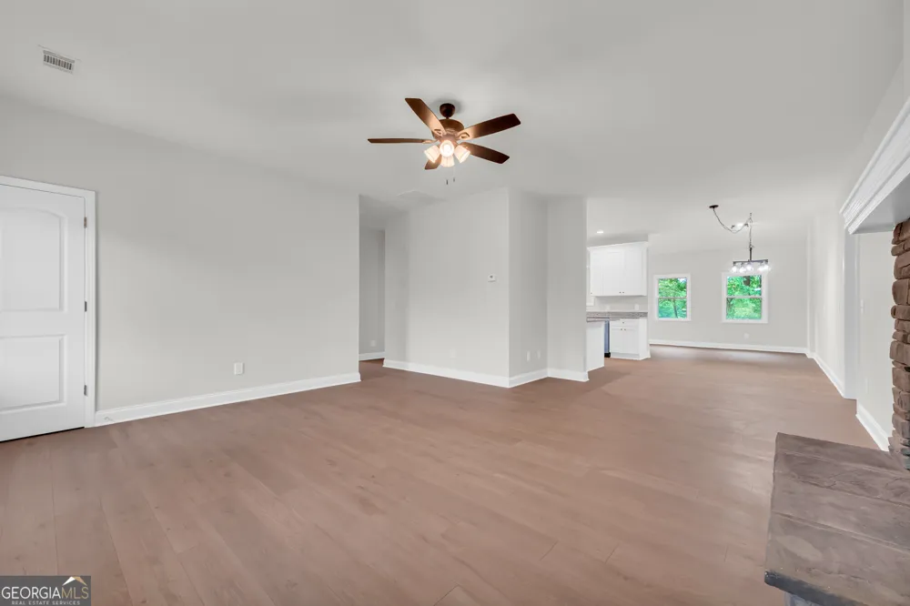 188 Ayers RD Mount Airy, GA 30563