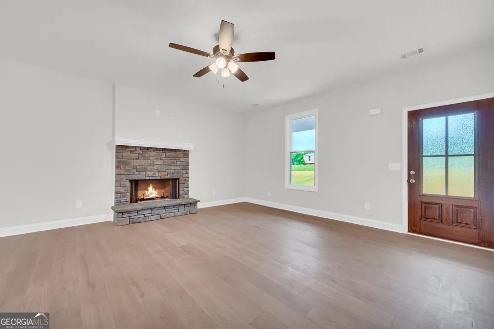 188 Ayers RD Mount Airy, GA 30563