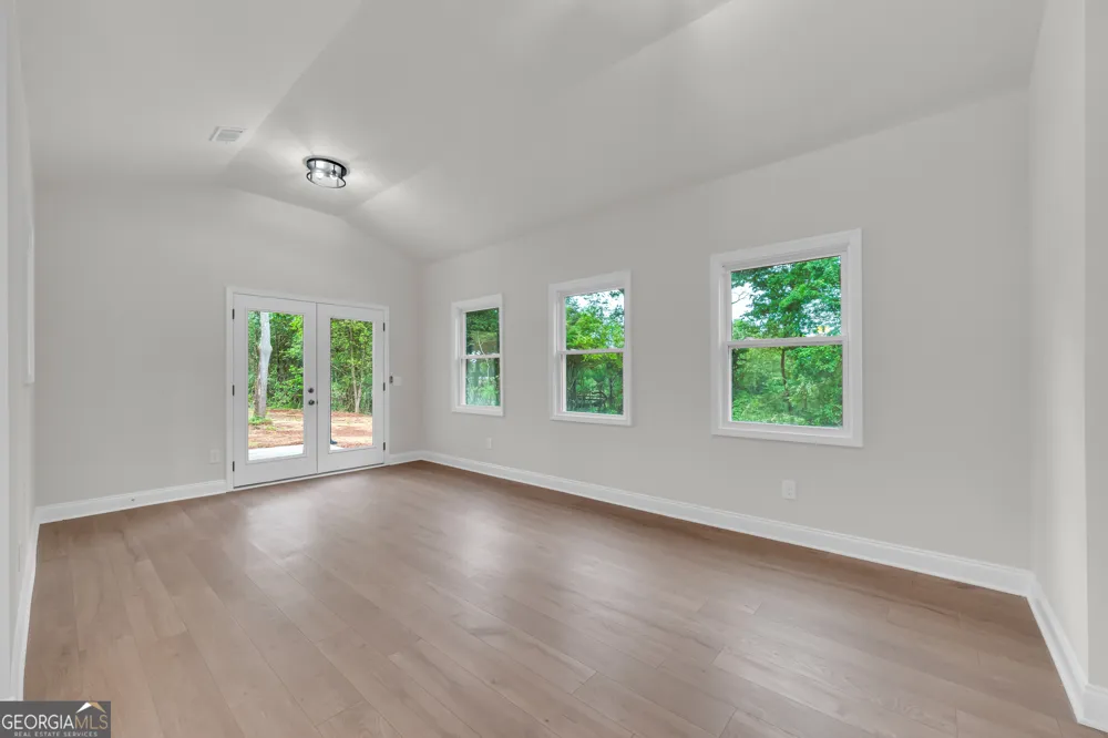 188 Ayers RD Mount Airy, GA 30563