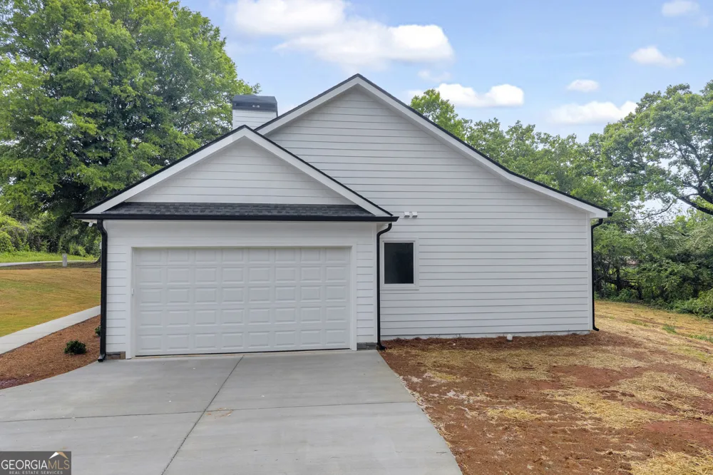 188 Ayers RD Mount Airy, GA 30563