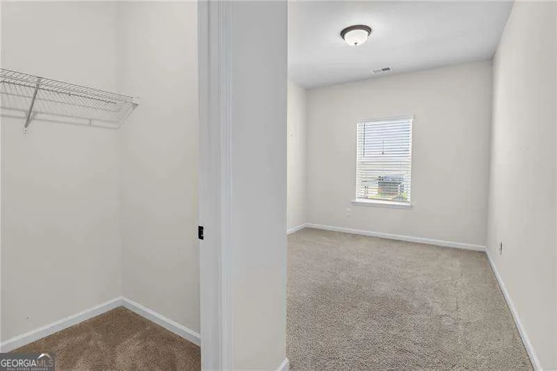 229 Sycamore DR Calhoun, GA 30701