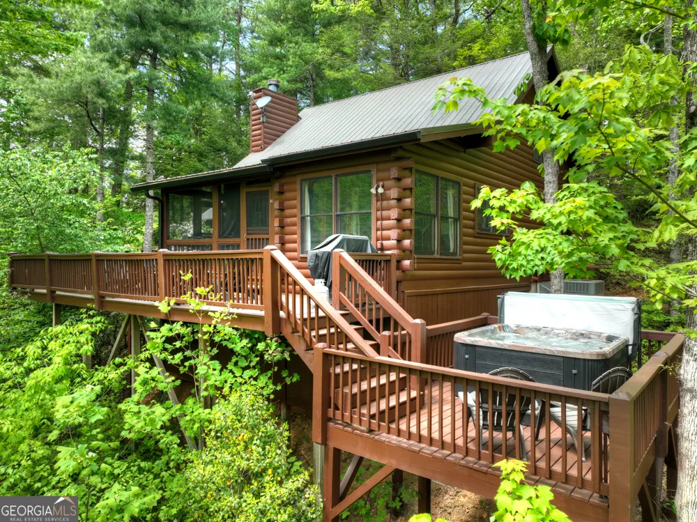1822 Hidden Lake DR Cherry Log, GA 30522