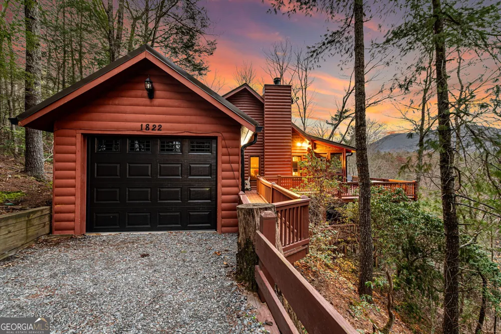 1822 Hidden Lake DR Cherry Log, GA 30522