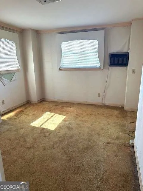 130 S Washington ST Lyons, GA 30436