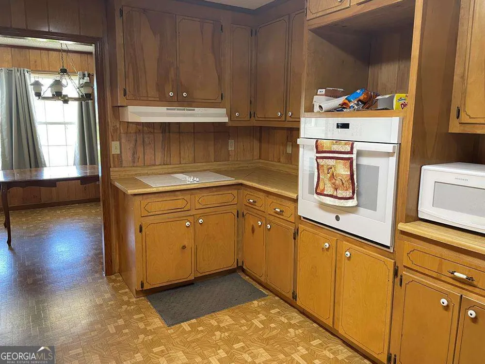 298 Bud Denton RD Uvalda, GA 30473