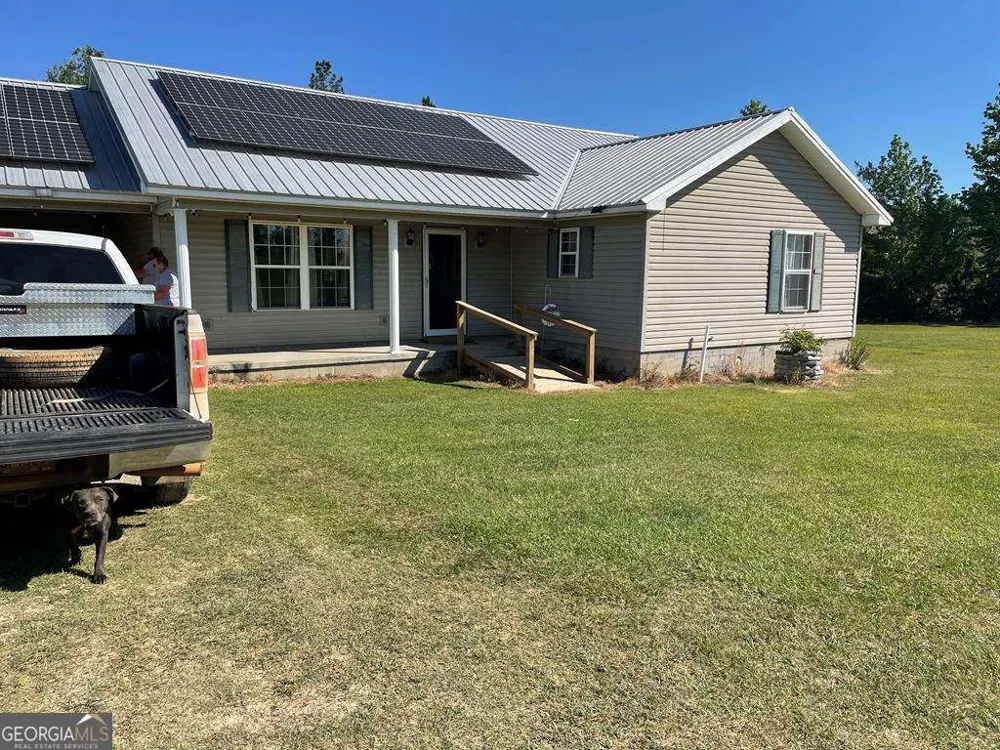 298 Bud Denton RD Uvalda, GA 30473