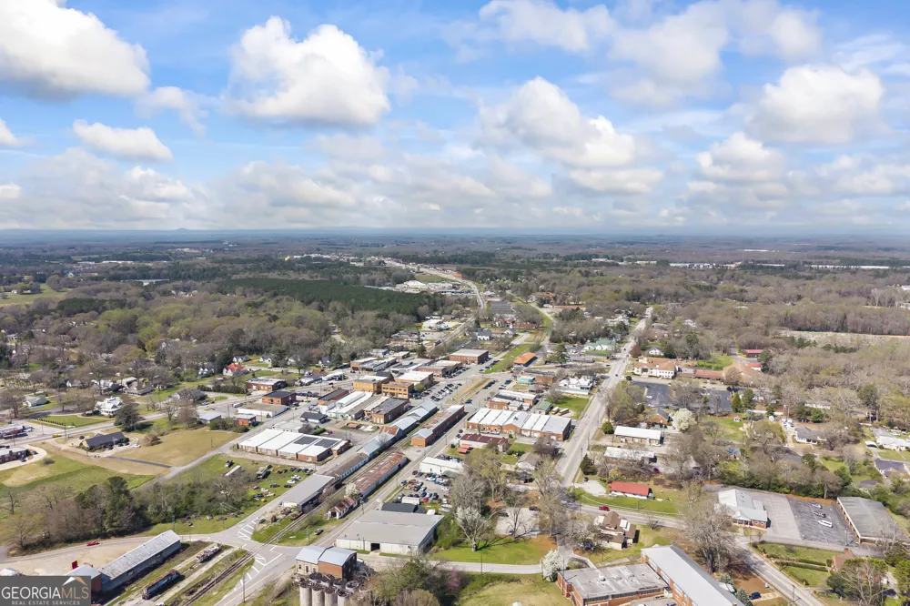 0 Poole ST Lavonia, GA 30553
