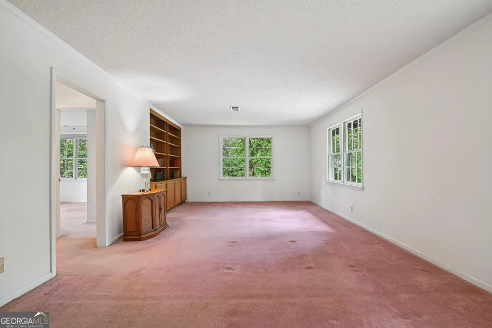 180 Saint Clair DR St. Simons, GA 31522