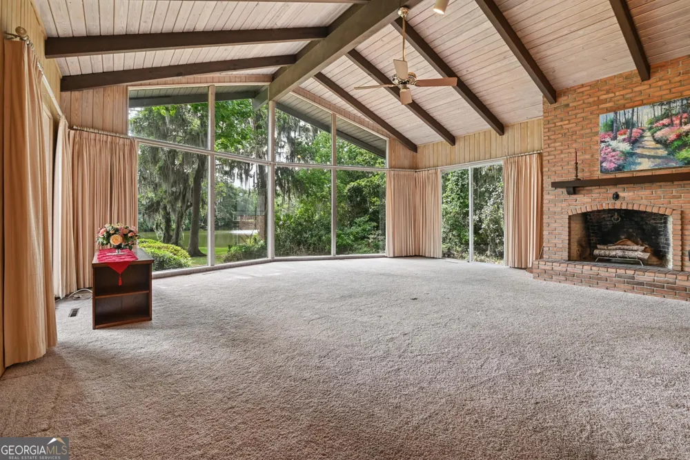 180 Saint Clair DR St. Simons, GA 31522