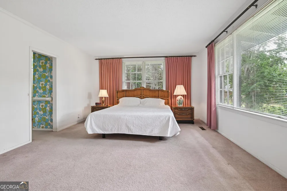 180 Saint Clair DR St. Simons, GA 31522