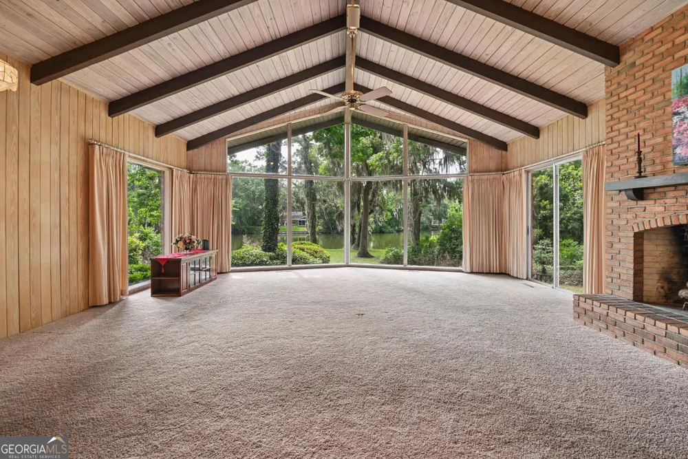 180 Saint Clair DR St. Simons, GA 31522