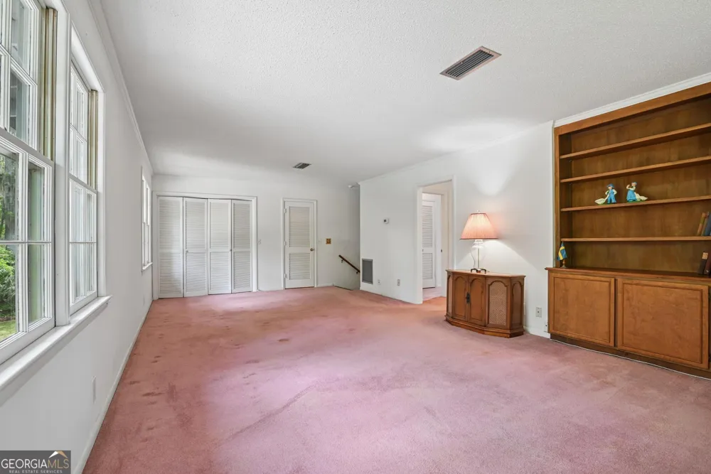 180 Saint Clair DR St. Simons, GA 31522