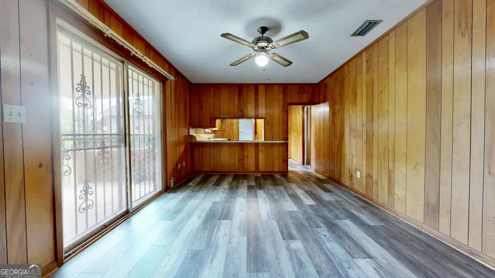 402 Pineview DR Waycross, GA 31501