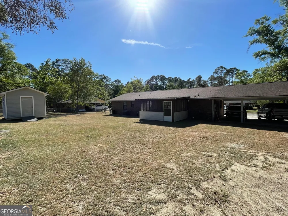 121 Camellia DR Reidsville, GA 30453