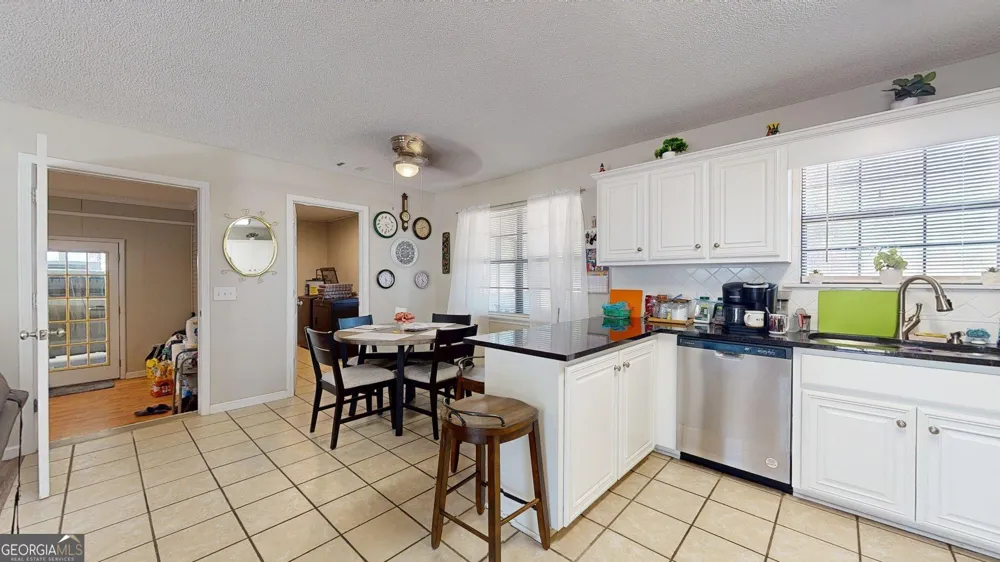 121 Camellia DR Reidsville, GA 30453
