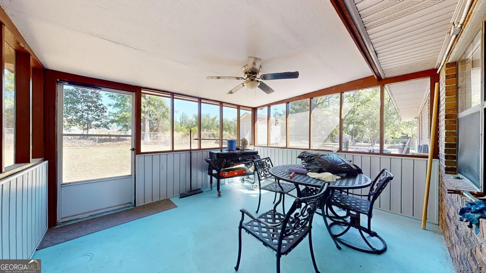 121 Camellia DR Reidsville, GA 30453