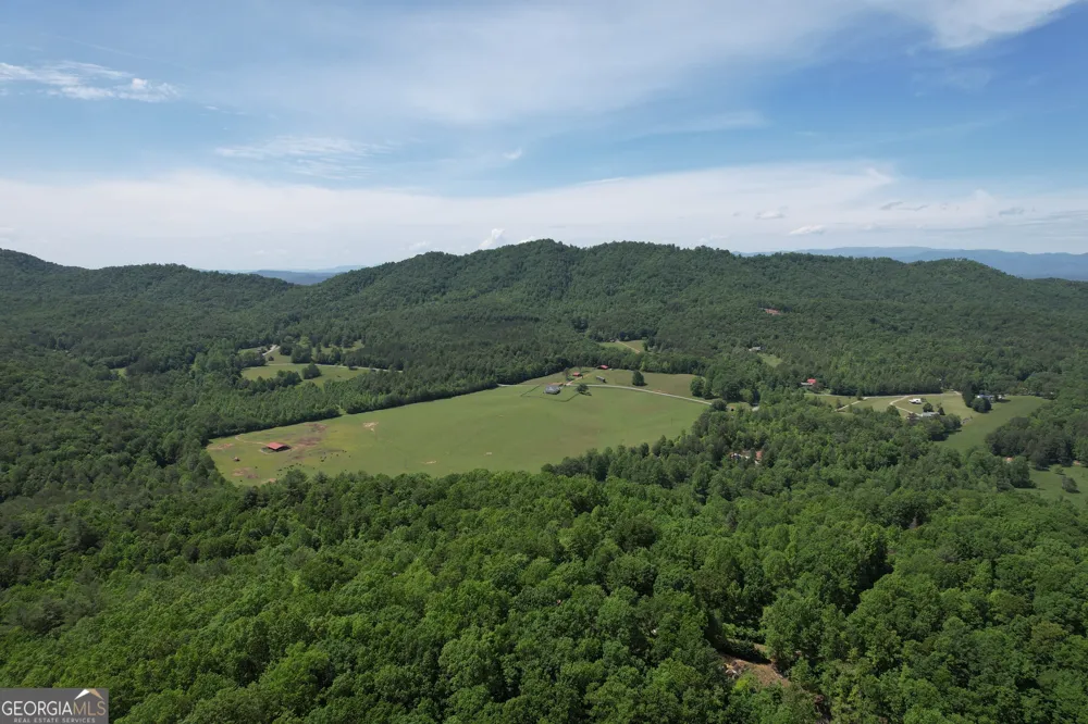 0 Royal Oaks TRL Young Harris, GA 30582