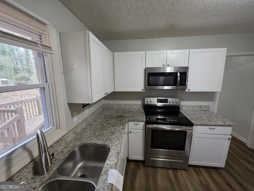 724 Country Club DR Monroe, GA 30655